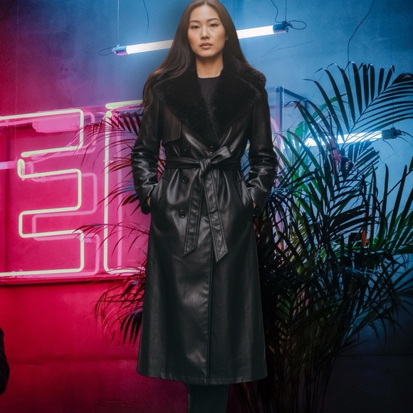 Vintage style SHEIN Black Faux Leather Long Trench Coat with Shearling Collar - Picture 4 of 17